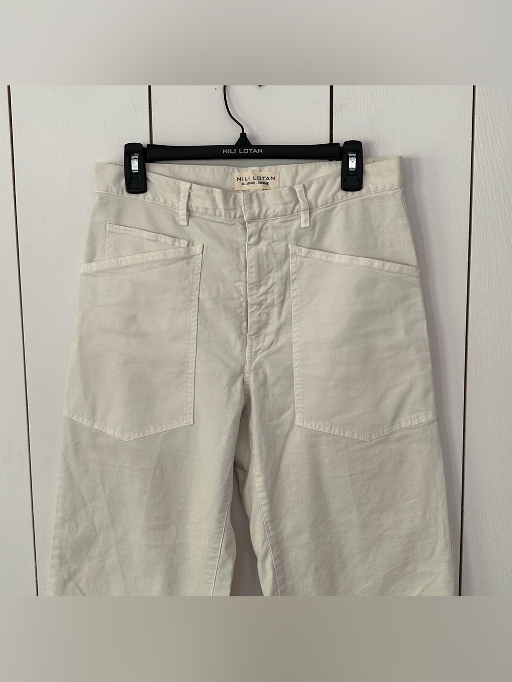 Nili Lotan Shon in Eggshell Sz 2 NWOT Barrel - Picture 8 of 15